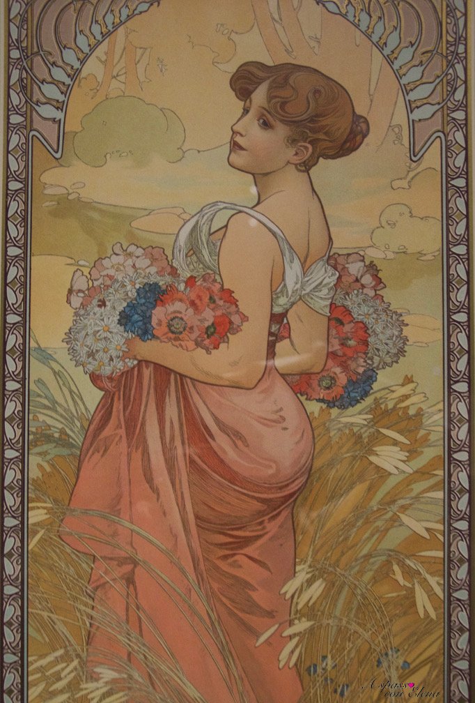 mucha2.jpg